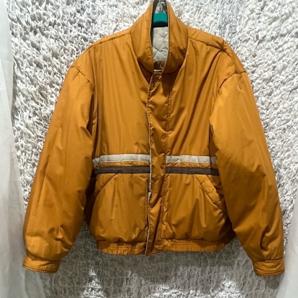 Members Only Light Tan REVERSIBLE  PUFFER Jacket,
MEN SIZE XL. - Picture 8 of 10